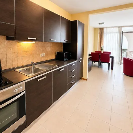 Sunset Resort- First Line & Pool - Private Ap * Поморие