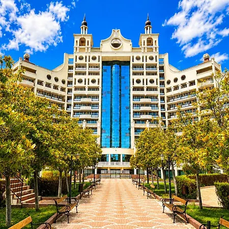 Sunset Resort- First Line & Pool - Private Ap Апартаменты