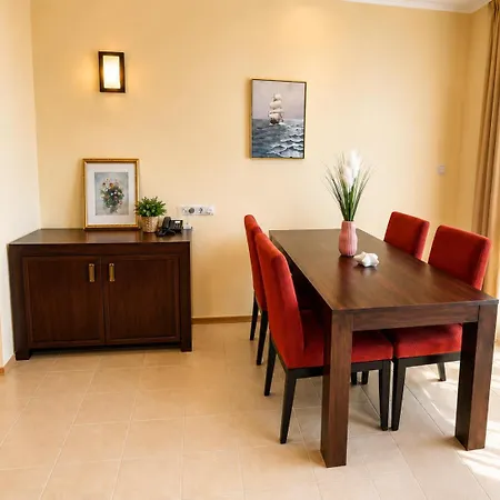 Sunset Resort- First Line & Pool - Private Ap Поморие