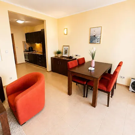 Sunset Resort- First Line & Pool - Private Ap Apartment